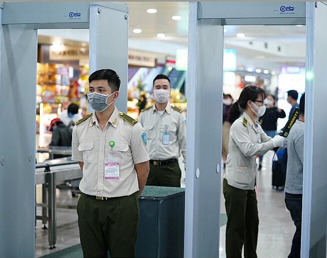 Triển khai công tác bảo đảm an ninh hàng không phục vụ Tết Dương lịch 2022