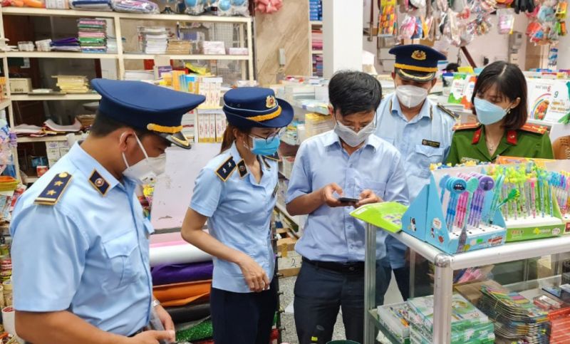 Cục Quản lý thị trường An Giang ra quân đấu tranh chống buôn lậu Tết Nhâm Dần