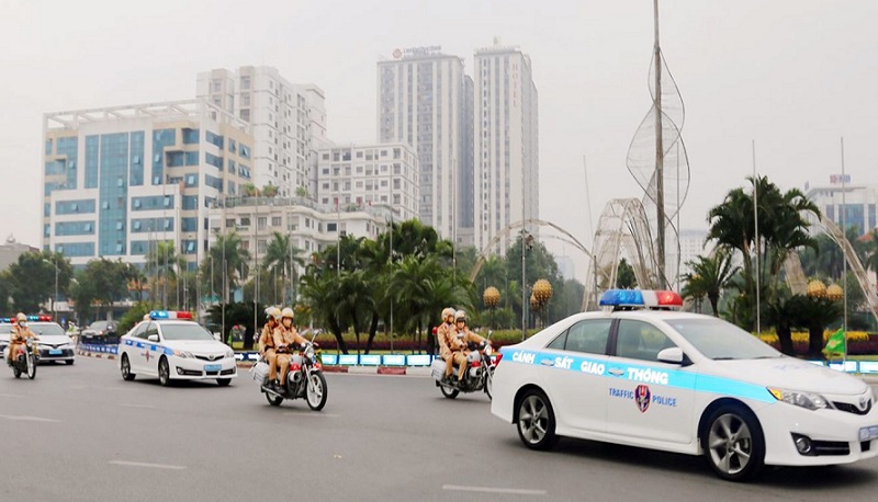 Lực lượng Cảnh sát giao thông, Công an tỉnh ra quân cao điểm bảo đảm trật tự an toàn giao thông, trật tự xã hội dịp Tết Dương lịch, Tết Nguyên đán Nhâm Dần 2022 (Nguồn: bacninh.gov.vn)