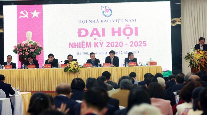 Thúc đẩy nền báo chí phát triển theo hướng hiện đại, chuyên nghiệp, nhân văn