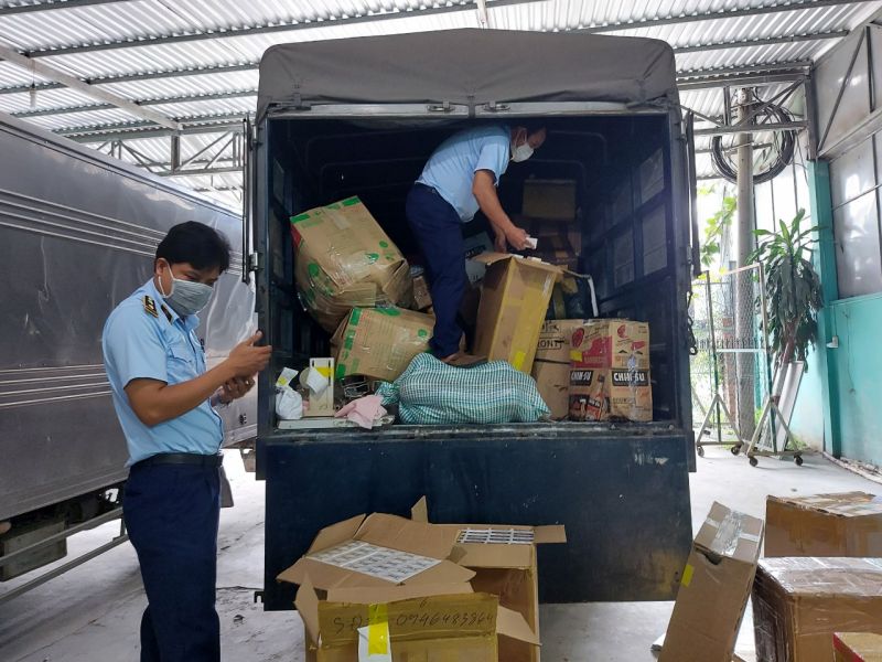 Năm 2021, QLTT Vĩnh Long tịch thu hàng hóa vi phạm ước trị giá trên 3,5 tỷ đồng