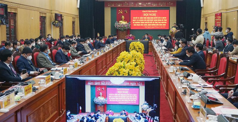 Điểm cầu chính Tỉnh ủy Thái Hội nghị sơ kết một năm thực hiện Nghị quyết 01 của Ban Chấp hành Đảng bộ về chương trình chuyển đổi số của tỉnh giai đoạn 2021-2025