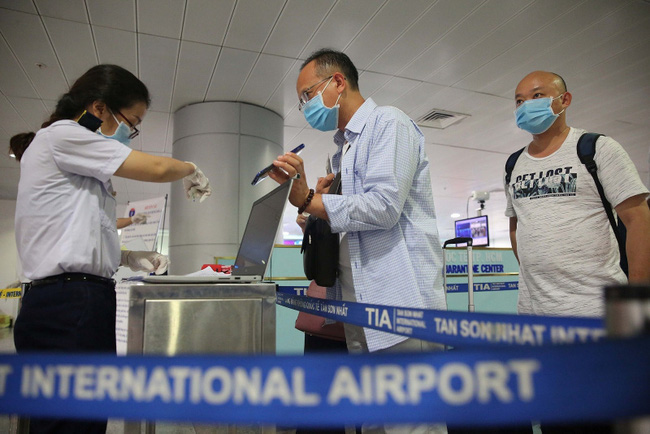 TP.Hồ Chí Minh ban hành quy trình mới giám sát người nhập cảnh