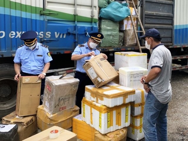 Cục QLTT Nghệ An xử lý hơn 2.800 vụ gian lận thương mại, thu phạt gần 11 tỷ đồng trong năm 2021