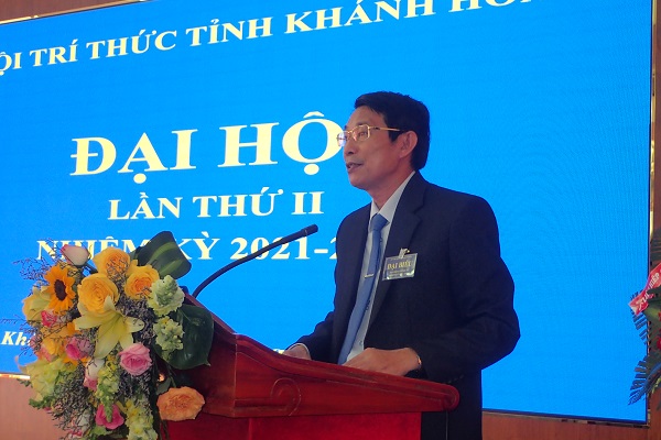 &Ocirc;ng Đinh Văn Thiệu- P. Chủ tịch UBND tỉnh ph&aacute;t biểu ch&uacute;c mừng v&agrave; chỉ đạo