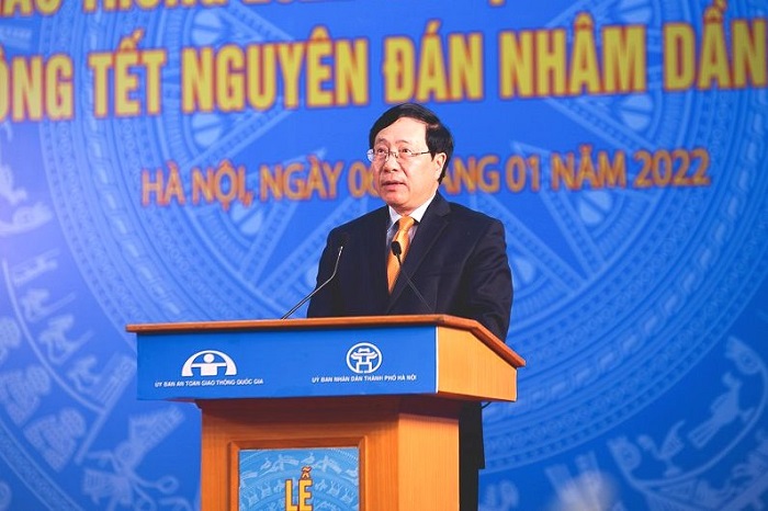 Phó Thủ tướng Phạm Bình Minh phát biểu tại buổi lễ phát động ra quân Năm ATGT 2022