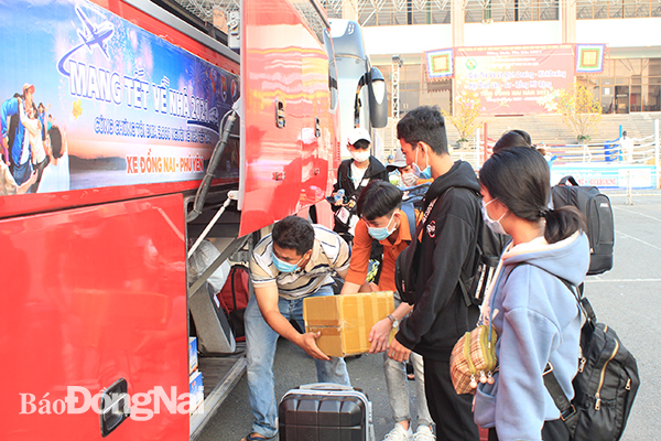 Nhiều hoạt động chăm lo Tết cho thanh niên công nhân của Tỉnh đoàn Đồng Nai