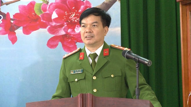 Đại tá Đỗ Tiến Thùy, Phó Giám đốc Công an Tuyên Quang phát biểu tại chương trình