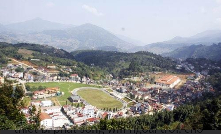 Tập đoàn Viettel hỗ trợ Lào Cai triển khai 15 điểm phát wifi miễn phí