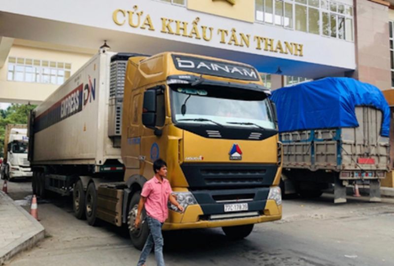 “Sóng ngầm” hàng cấm, hàng lậu vẫn nóng vùng biên dịp giáp Tết