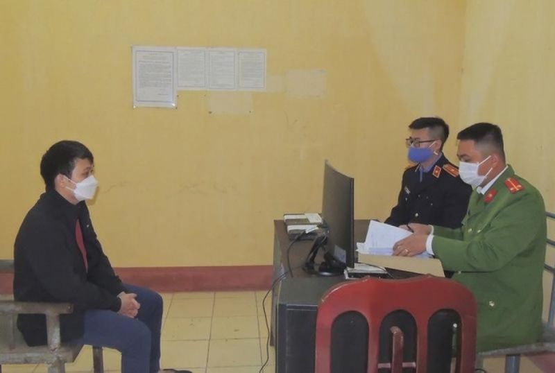 Bắt đối tượng lập 8 sàn giao dịch ảo, chiếm đoạt hơn 10 tỷ đồng