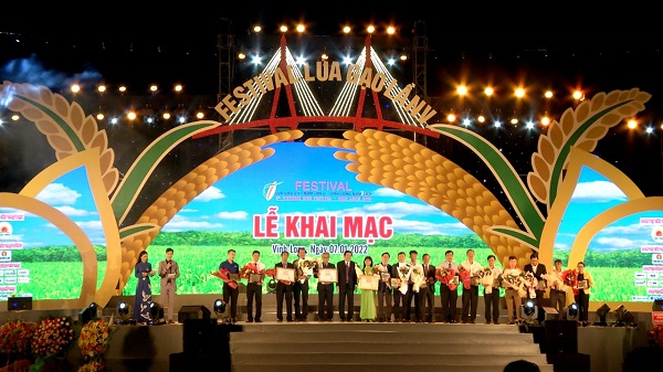 Agribank đồng hành cùng Festival lúa gạo Việt Nam lần thứ V