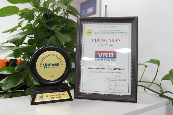 Ngân hàng Liên doanh Việt – Nga được công nhận “Top 50 Nhãn Hiệu Nổi Tiếng Việt Nam năm 2021