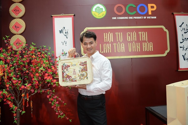 Chương trình livestream “Sản phẩm OCOP Việt Nam: Hội tụ giá trị - Lan tỏa văn hóa” có sự tham gia của NSƯT Xuân Bắc