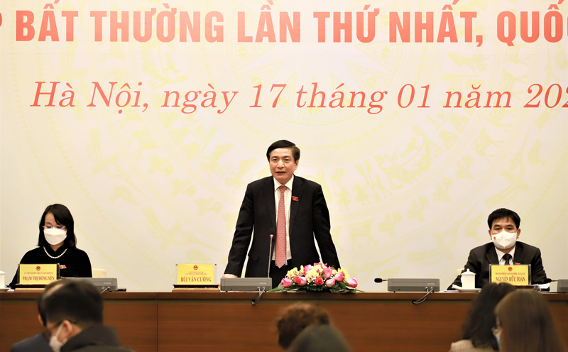 Tổng Thư ký Quốc hội, Chủ nhiệm Văn phòng Quốc hội Bùi Văn Cường chủ trì họp báo
