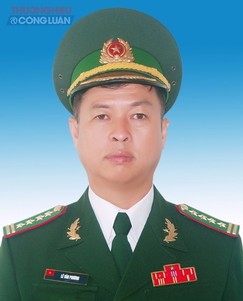 Đại tá Lê Văn Phương