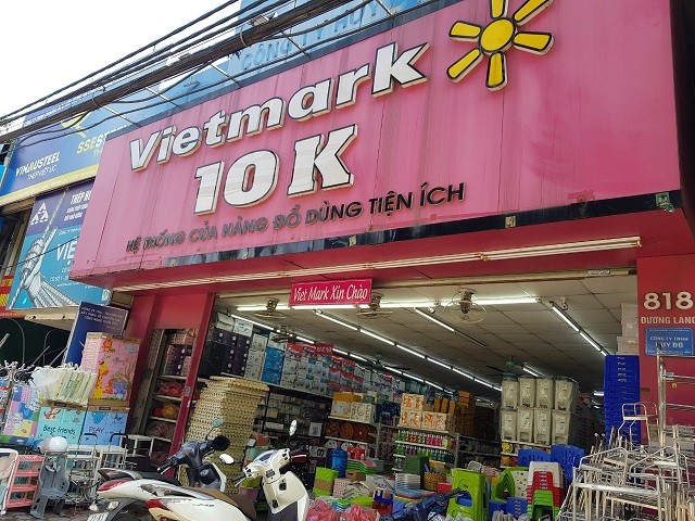 Cửa hàng đồ dùng tiện ich Vietmark 10k tại Hà Nội bán hàng không rõ nguồn gốc, không tem mác