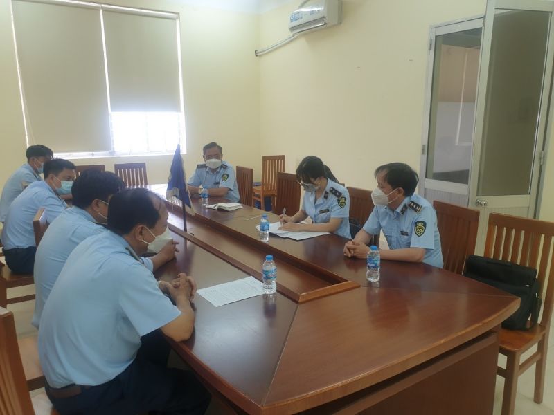 Tiền Giang: Kiểm tra công vụ đột xuất đối với các Đội Quản lý thị trường