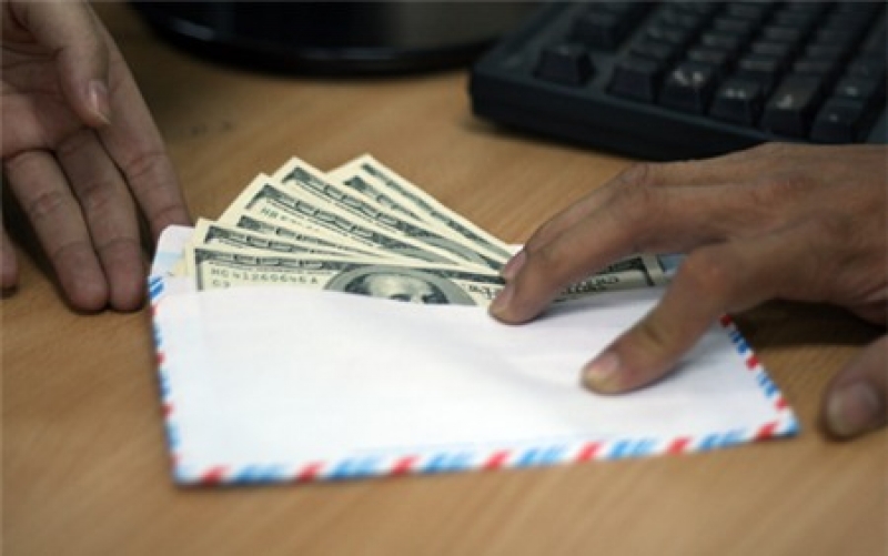 Bắt Cục trưởng Lãnh sự và 03 thuộc cấp tại Bộ Ngoại giao vì nhận hối lộ