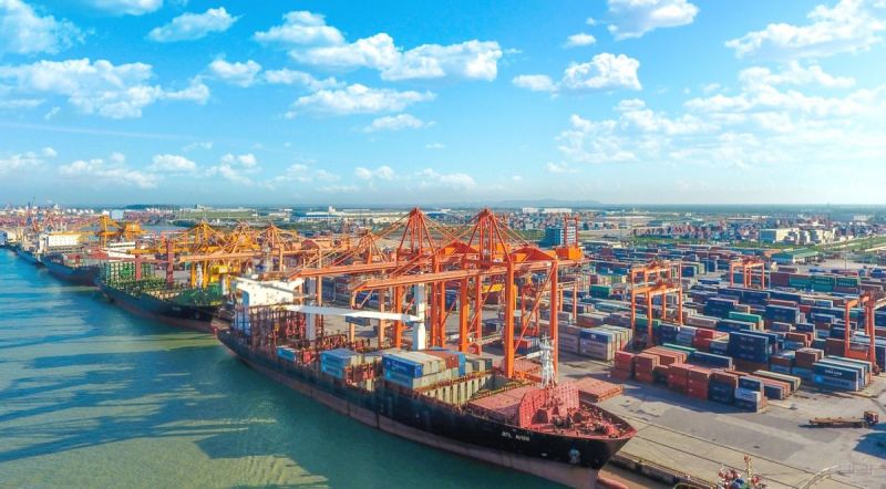 Xuất khẩu hàng hóa trung gian của thế giới tiếp tục tăng