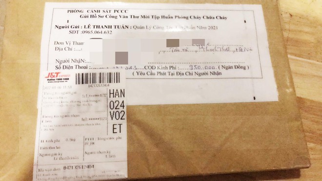 Bưu kiện đối tượng lạ mặt gửi cho các cơ sở kinh doanh (Nguồn ảnh An ninh Thủ đô)