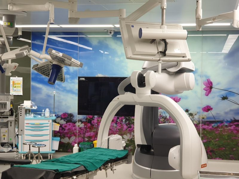 Hệ thống Robot hỗ trợ phẫu thuật sọ não Mazor lắp đặt tại Bệnh viện Thanh Nhàn. Ảnh internet
