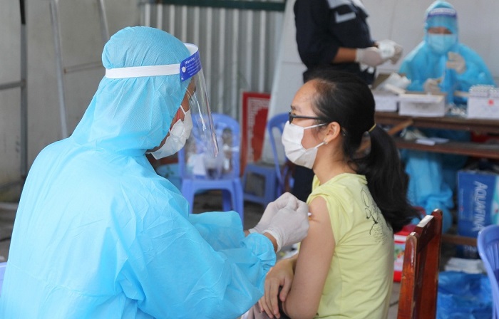 Cà Mau: Khẩn trương triển khai tiêm vắc xin liều bổ sung, liều nhắc lại