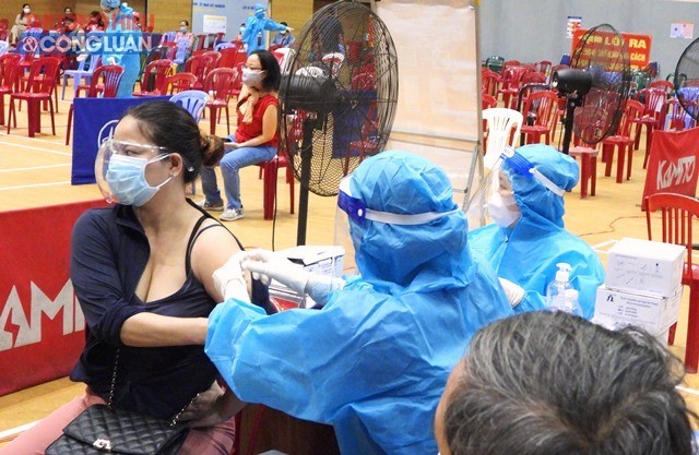 Đà Nẵng: Hoàn thành tiêm vaccine mũi 3 trong quý I