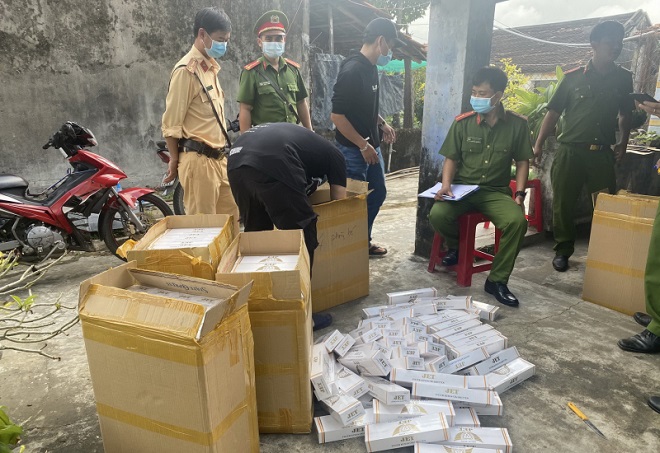 Triệt phá đầu mối cung cấp thuốc lá lậụ lớn tại tỉnh Phú Yên
