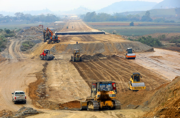 Thi công cao tốc Mai Sơn - quốc lộ 45 (Ninh Bình - Thanh Hóa)