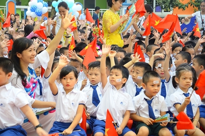 Hà Nội cho phép học sinh lớp 1 đến 6 ở 12 quận nội thành đến trường (Ảnh minh họa)