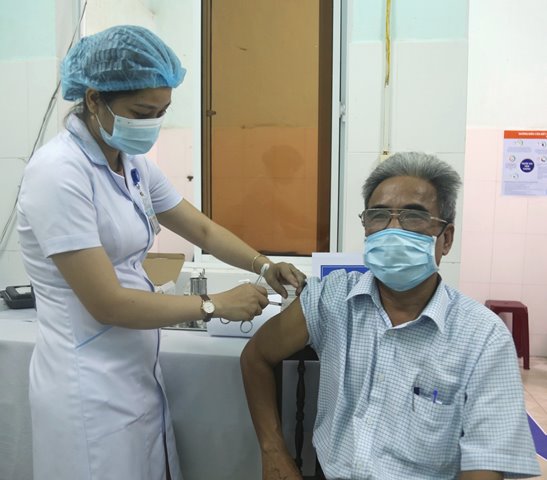 Tỉnh Quảng Nam đã nhận 2.997.440 liều vaccin Covid-19 và đã tiêm 2.720.025 mũi