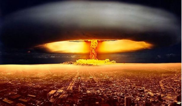 Lời cảnh báo chiến tranh hạt nhân giữa Nga và phương Tây sẽ bùng nổ nếu căng thẳng tiếp tục leo thang