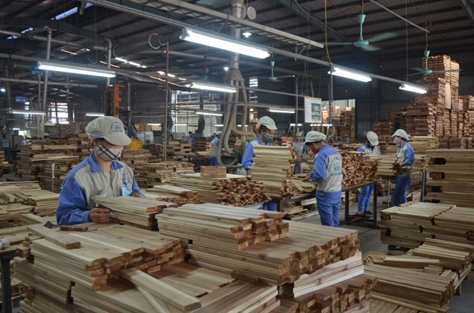 Ngành chế biến gỗ những tháng đầu năm đơn hàng mới tăng rất nhiều. Ảnh minh họa, nguồn internet