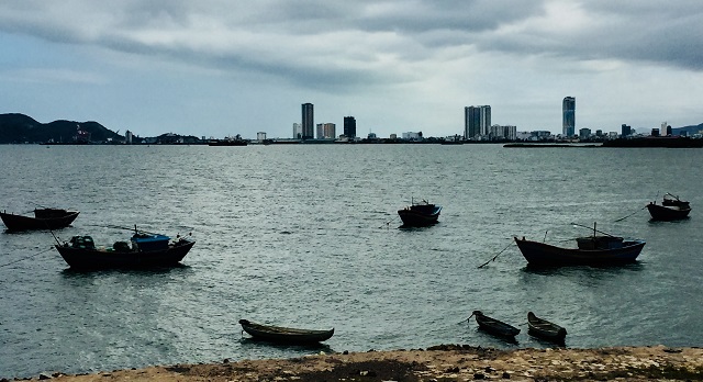 Một góc Đầm Thị Nại nhìn về TP Quy Nhơn
