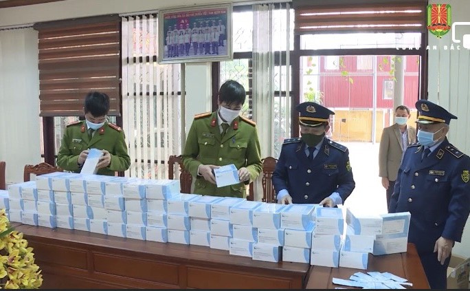 Quản lý thị trường Bắc Ninh tạm giữ 1.395 bộ kit test Covid-19 có dấu hiệu vi phạm