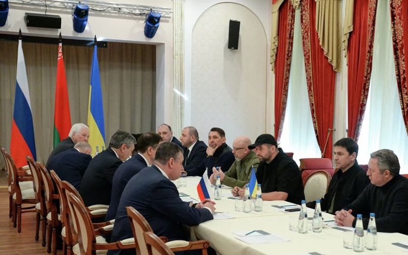 Đàm phán Nga-Ukraine vòng trước, ở vùng Gomel. Ảnh Sputnik
