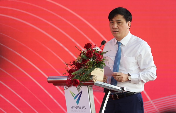 Ông Lê Hòa Bình, Phó Chủ tịch Thường trực UBND TP.HCM phát biểu chỉ đạo tại lễ khai trương