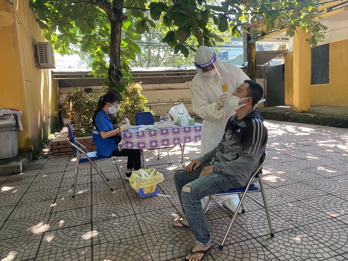 Hà Nội ghi nhận 32.650 ca mắc Covid-19 trong ngày 08/03