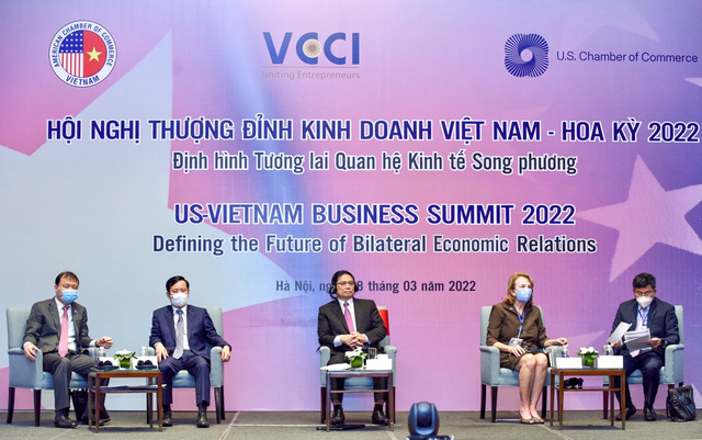 Thủ tướng cùng các đại biểu tham dự Hội nghị Thượng đỉnh Kinh doanh Việt Nam- Hoa Kỳ lần thứ năm với chủ đề 
