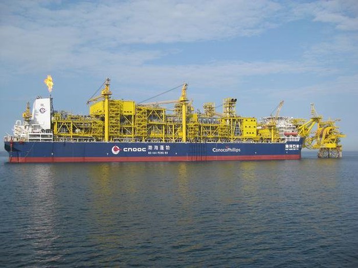 Trung Quốc ngừng xuất khẩu các sản phẩm dầu mỏ từ tháng Tư