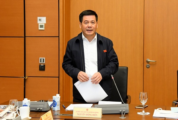 Bộ trưởng Bộ Công thương Nguyễn Hồng Diễn sẽ trả lời chất vấn tại phiên họp thứ 9 của Ủy ban Thường vụ Quốc hội (nguồn ảnh Quochoi.vn)