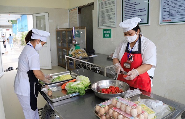 Huyện Phúc Thọ triển khai công tác phòng, chống ngộ độc thực phẩm trên địa bàn (Nguồn ảnh Sở Y tế Hà Nội)
