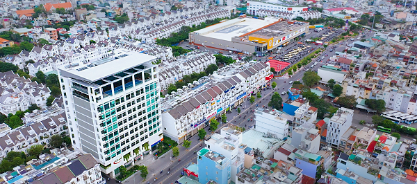 Văn phòng cho thuê tại các quận liền kề khu lõi như Phú Nhuận, Gò Vấp, thành phố Thủ Đức, quận 7… đang trở thành điểm đến của nhiều doanh nghiệp