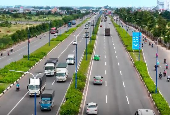 TP. Hồ Chí Minh tiến tới xây dựng hệ thống giao thông an toàn, thông suốt, thân thiện với môi trường