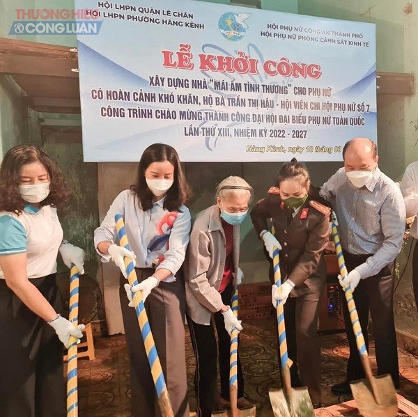 Lễ khởi công xây dựng nhà “Mái ấm tình thương” giúp đỡ gia đình bà Trần Thị Hậu tại Quận Lê Chân