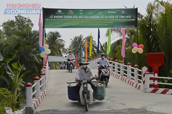 Cây cầu mới sẽ góp phần giúp cuộc sống của người dân vơi bớt nhưng khó khăn