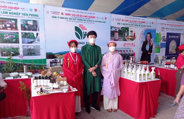 “Ngày hội Cố đô Khởi nghiệp - Techfest Hue 2022” đã thu hút hàng vạn khách tham quan, tìm hiểu đầu tư