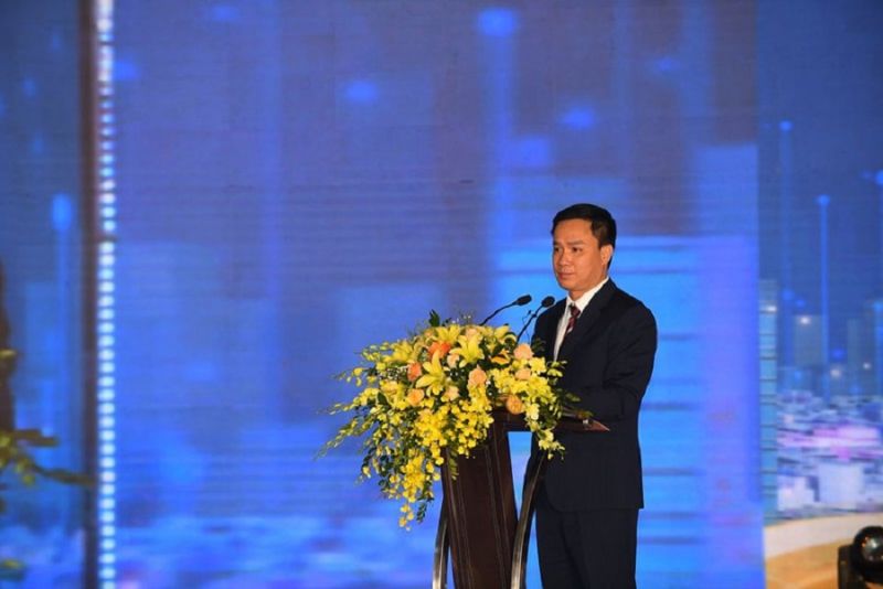 Chủ tịch UBND tỉnh Hải Dương Triệu Thế Hùng phát biểu tại buổi lễ khởi công dự án