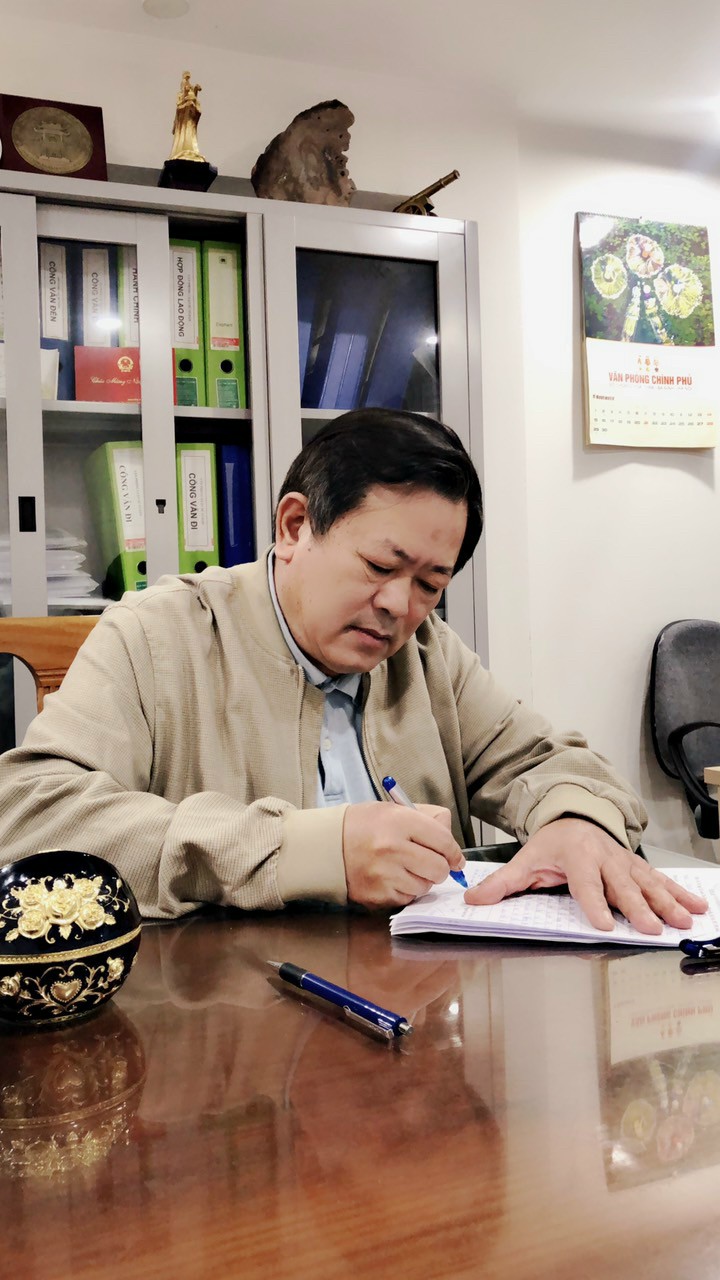 Tiến sỹ Luật sư Trần Đình Triển, nguyên Trưởng ban Pháp luật và Nghiệp vụ Hiệp hội Ngân hàng Việt Nam.